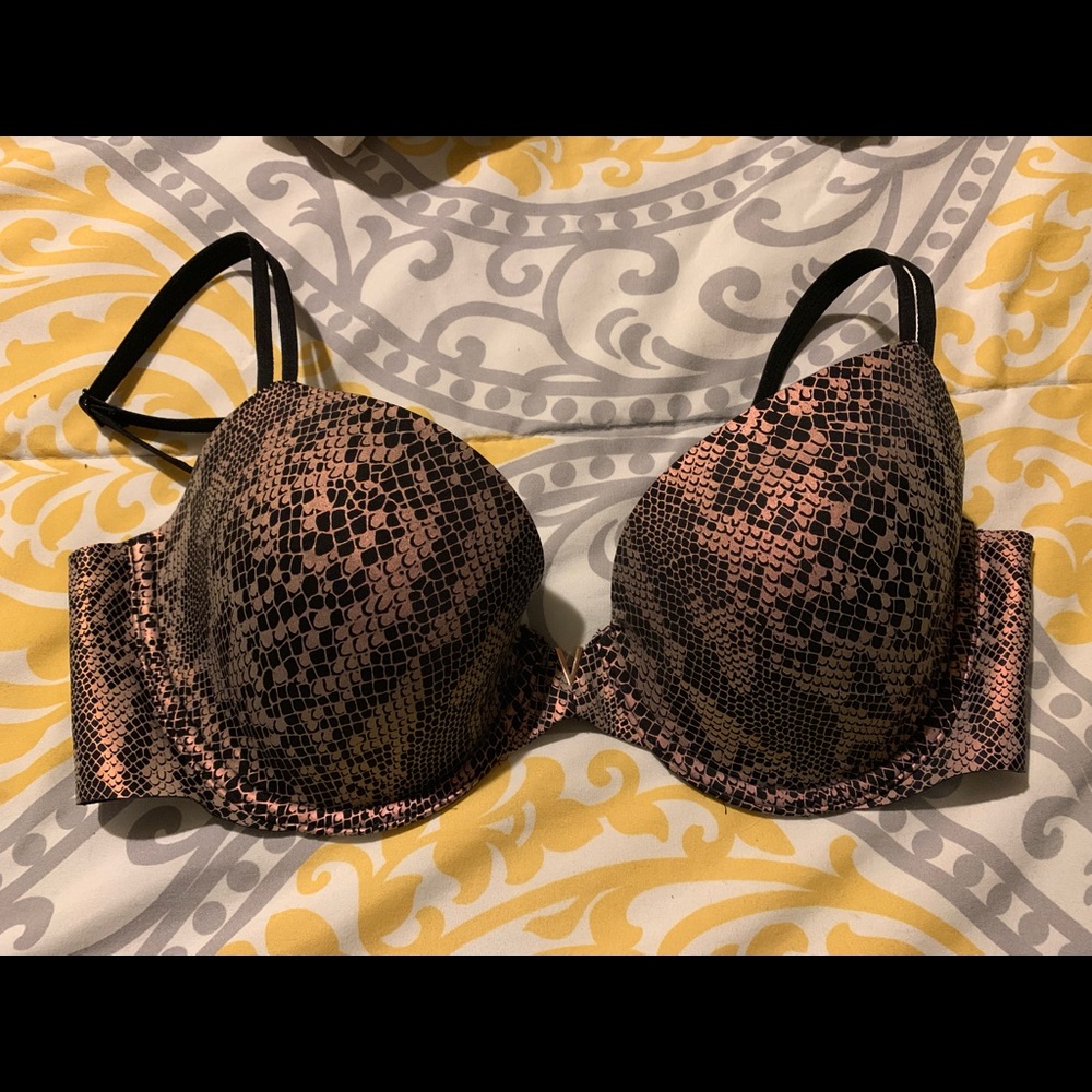Victoria secret bra